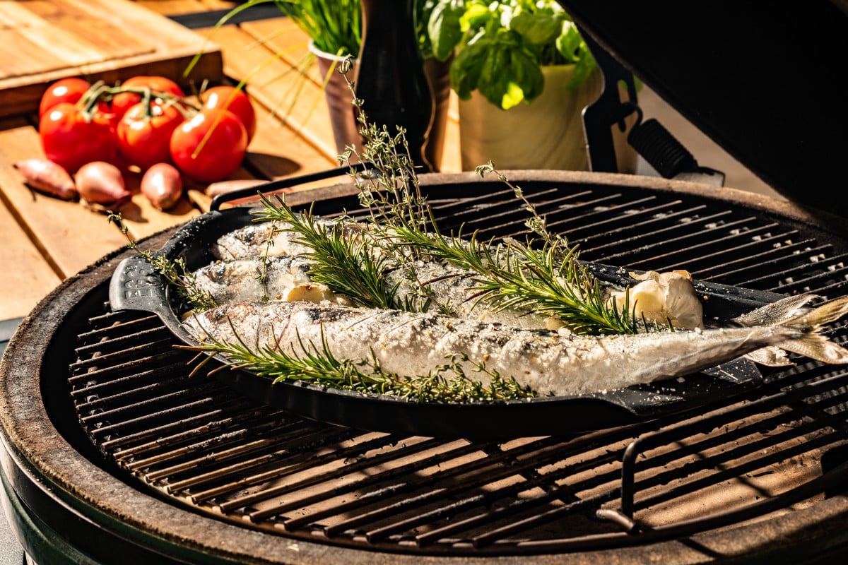 Big Green Egg 2XL grillowanie w naczyniu perforowanym