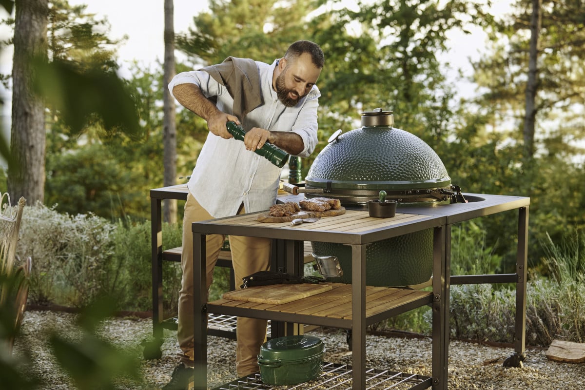 Big Green Egg XLarge w zabudowie modułowej narożnej EGG