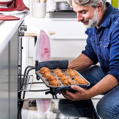 Forma do muffinek i babeczek KitchenAid - 3