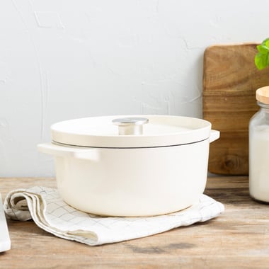 3,3L Garnek żeliwny kremowy - 5