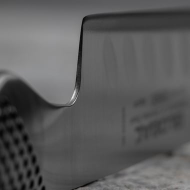 Nóż Santoku 13 cm żłobiony | Global GS-90 - 4