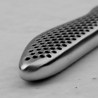Nóż uniwersalny 11,5 cm ząbkowany | Global GS-108/SC - 3