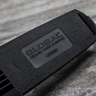 Global 3 fazowa ceramiczna ostrzałka wodna czarno-biała - 3