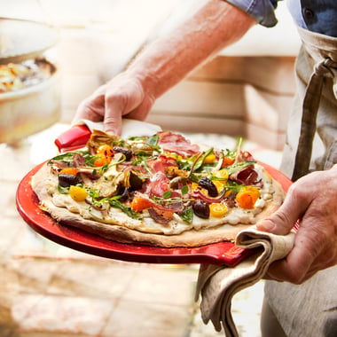 Kamień do pizzy gładki czerwony Emile Henry - 4